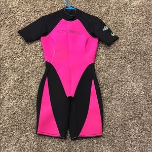 Women’s O’Neil wetsuit. Size 10- B3